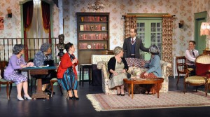 Photo Scene From Waiting in The Wings 